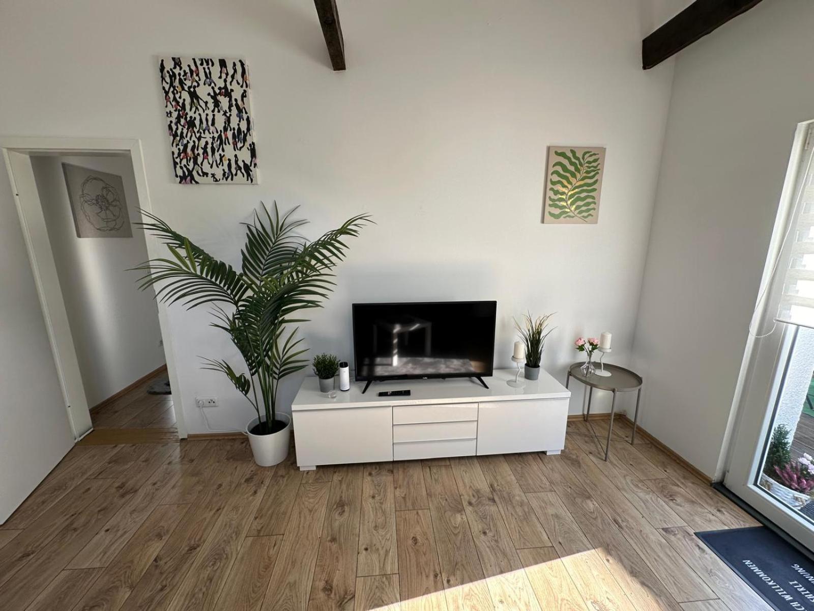 Mola Apartments-Charmante Ferienwohnung Im Herdecke Zentrum Fuer 3 Personen-Grosse Dachterrasse-Grill-Gratis Parken-Wlan Luaran gambar