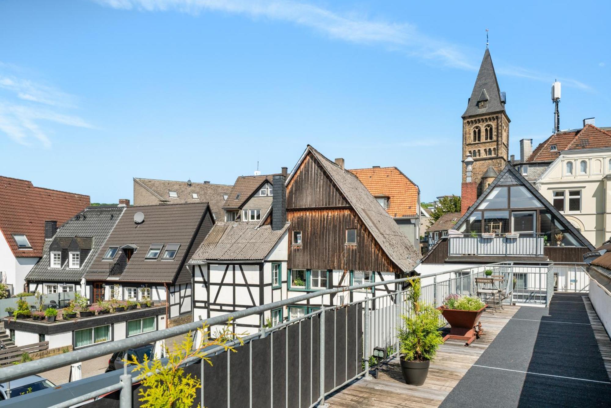 Mola Apartments-Charmante Ferienwohnung Im Herdecke Zentrum Fuer 3 Personen-Grosse Dachterrasse-Grill-Gratis Parken-Wlan Luaran gambar