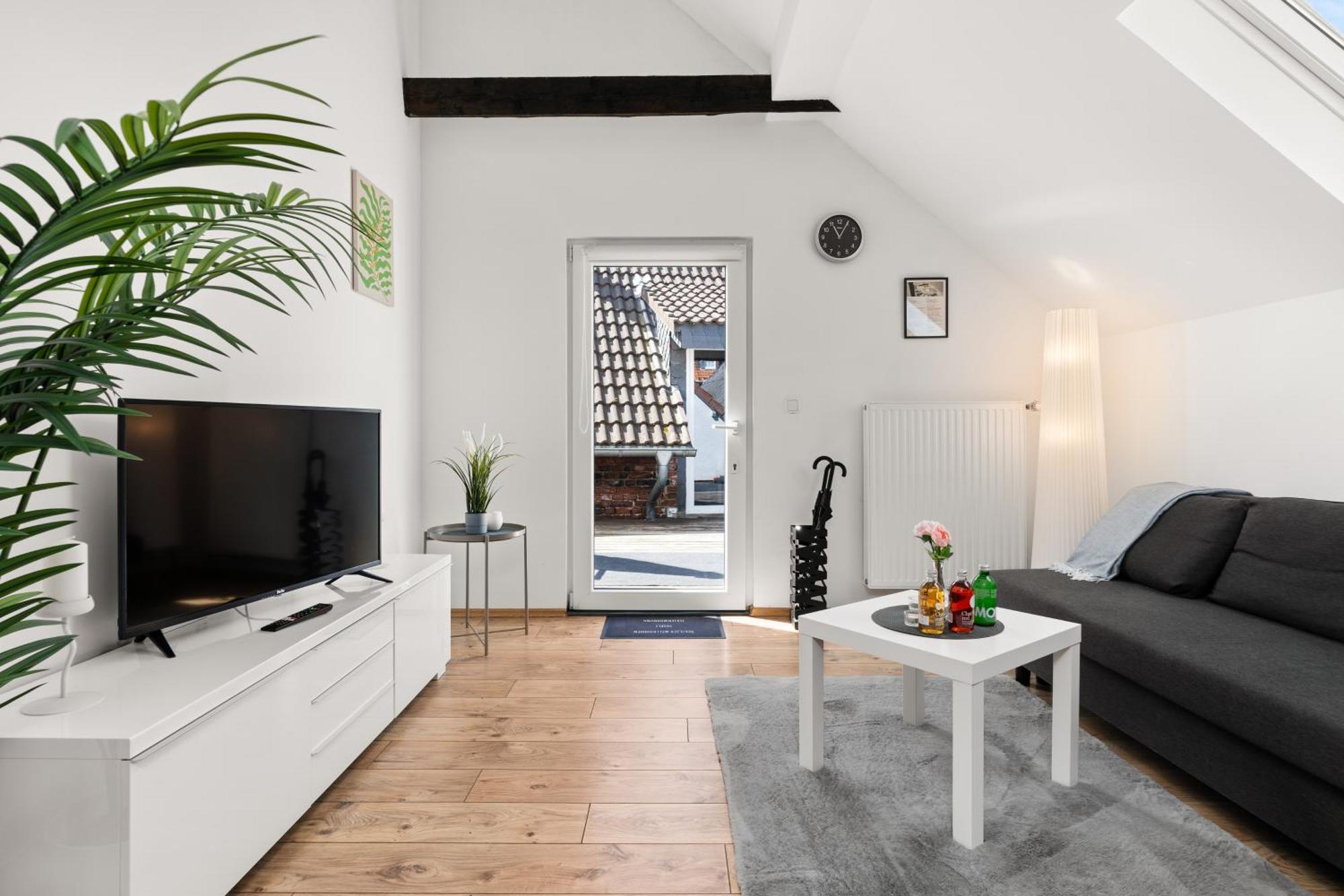 Mola Apartments-Charmante Ferienwohnung Im Herdecke Zentrum Fuer 3 Personen-Grosse Dachterrasse-Grill-Gratis Parken-Wlan Luaran gambar
