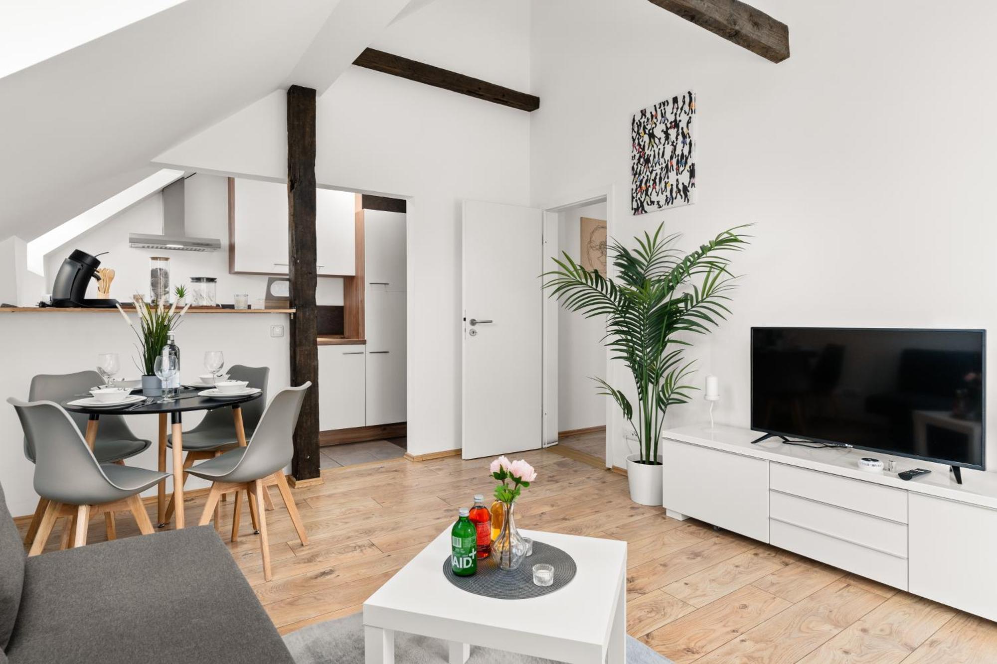 Mola Apartments-Charmante Ferienwohnung Im Herdecke Zentrum Fuer 3 Personen-Grosse Dachterrasse-Grill-Gratis Parken-Wlan Luaran gambar